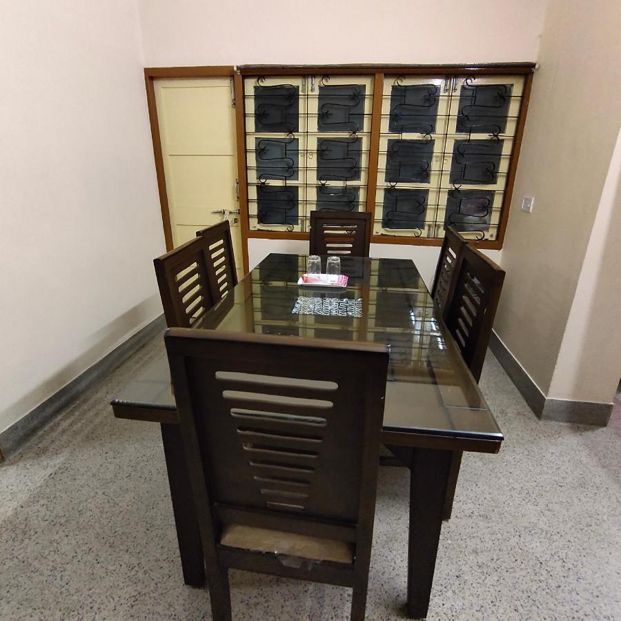 Kushi Homestay Guest House Visákhapatnam Kültér fotó