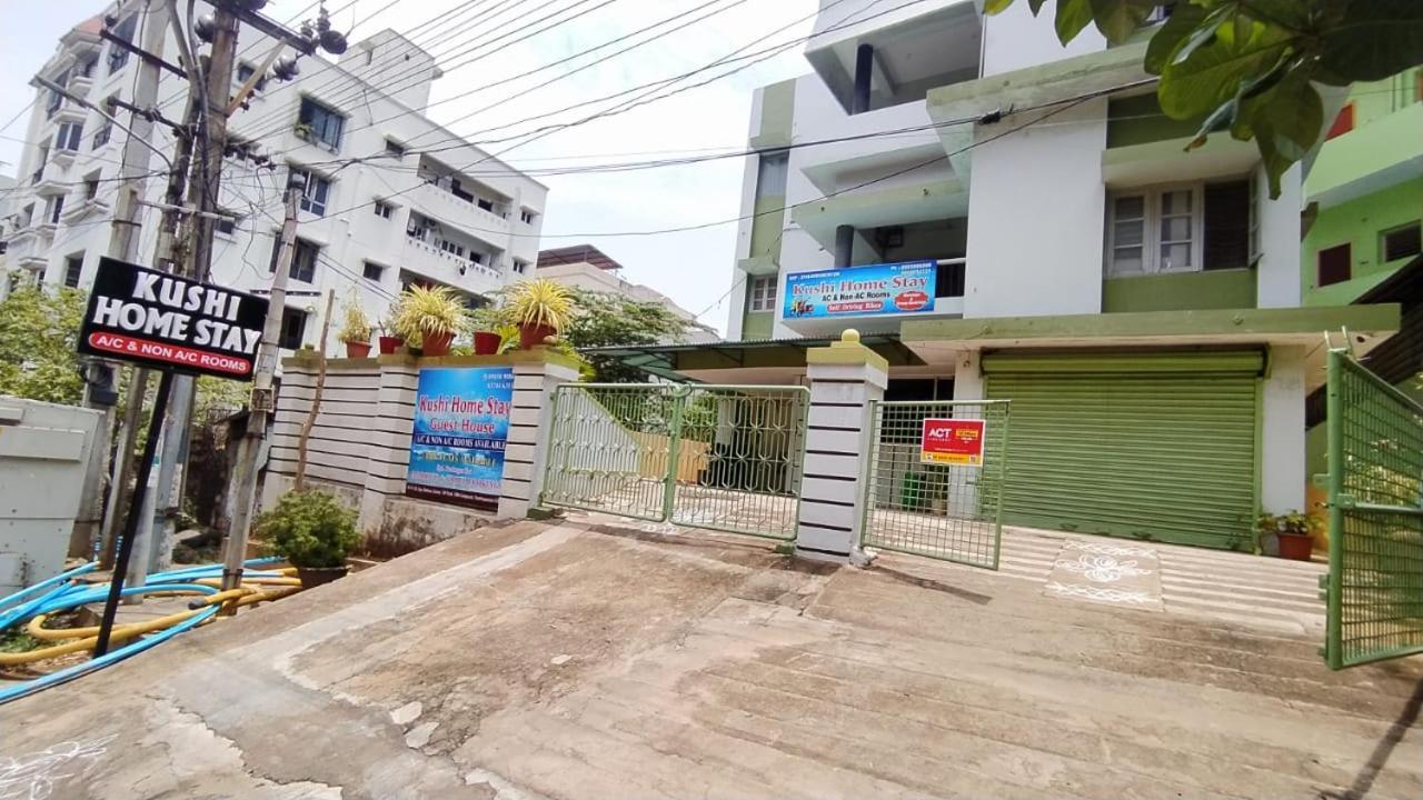 Kushi Homestay Guest House Visákhapatnam Kültér fotó