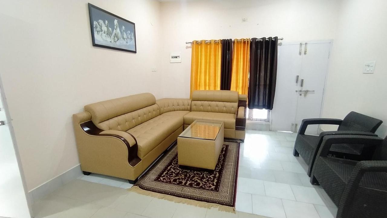 Kushi Homestay Guest House Visákhapatnam Kültér fotó